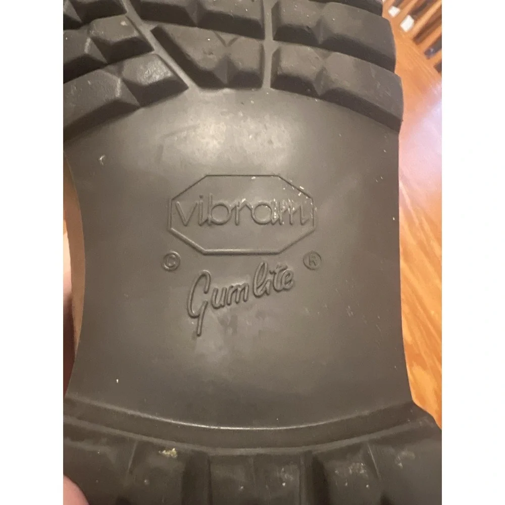 VTG Rocky GoreTex Chukka Boots Brown Leather Gumlite Vibram Workwear Sz 8.5 M